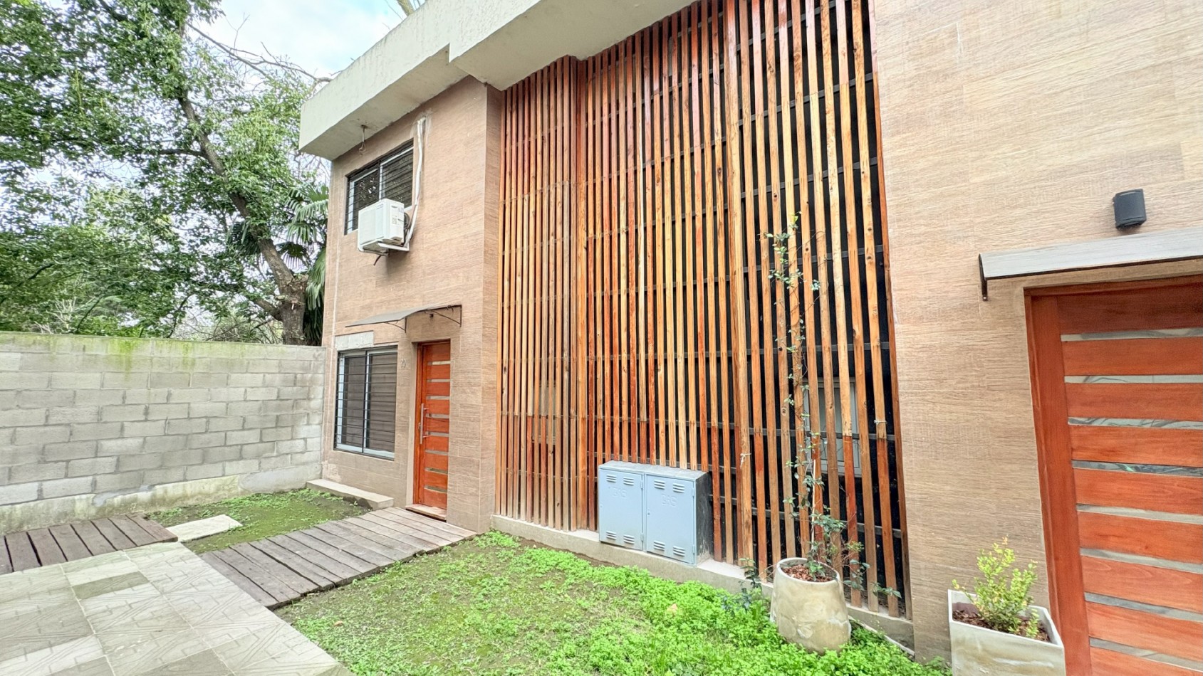 Duplex 4 ambientes en San Miguel - Belgrano 1975