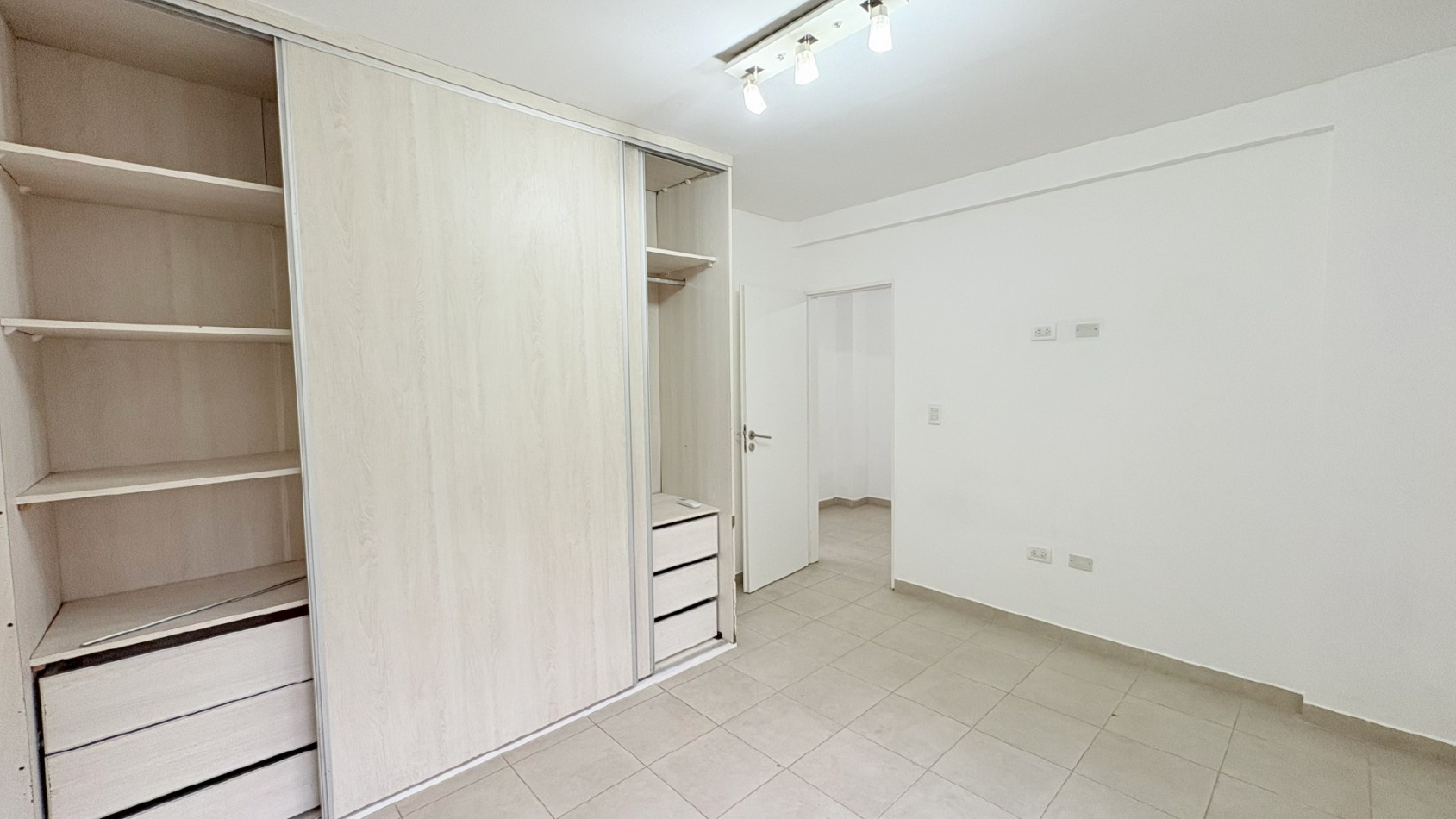 Duplex 4 ambientes en San Miguel - Belgrano 1975