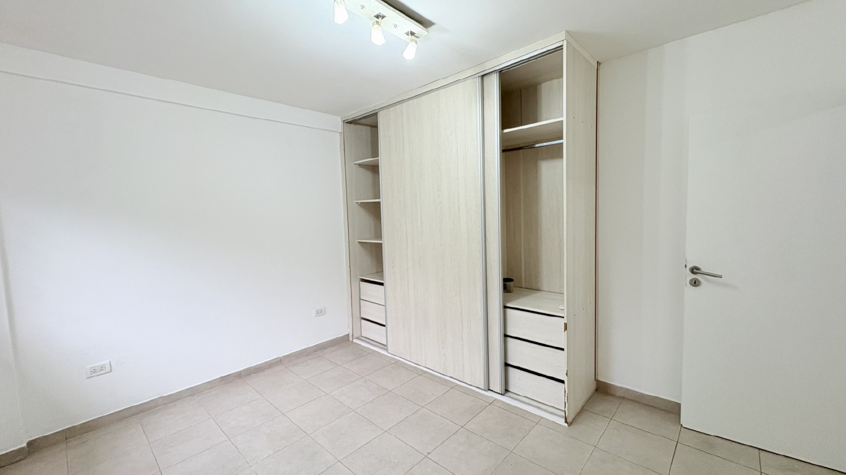Duplex 4 ambientes en San Miguel - Belgrano 1975