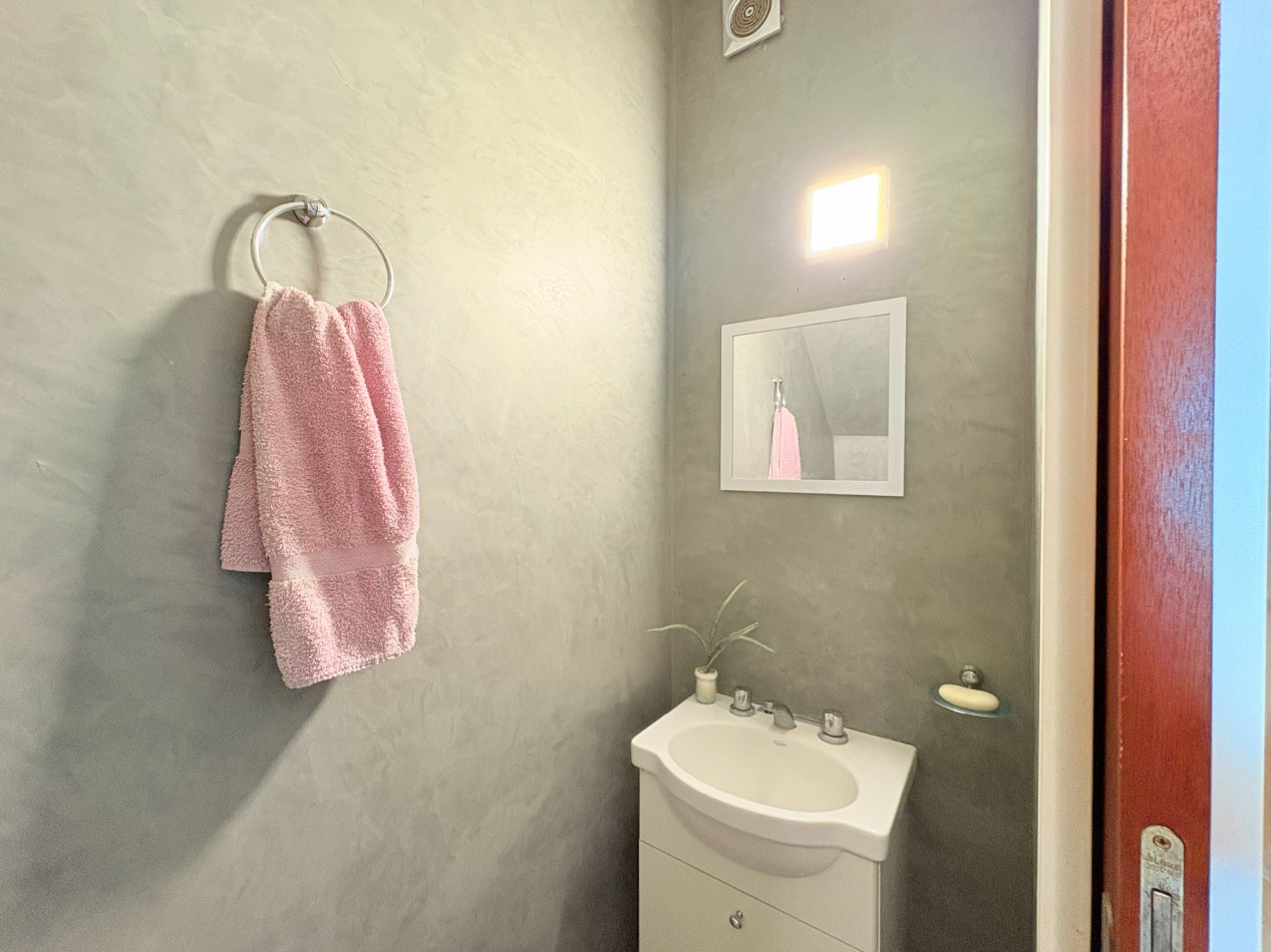 Hermoso Duplex 3 Ambientes con Patio y 2 Cocheras