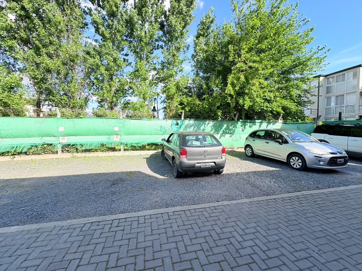 Hermoso Duplex 3 Ambientes con Patio y 2 Cocheras