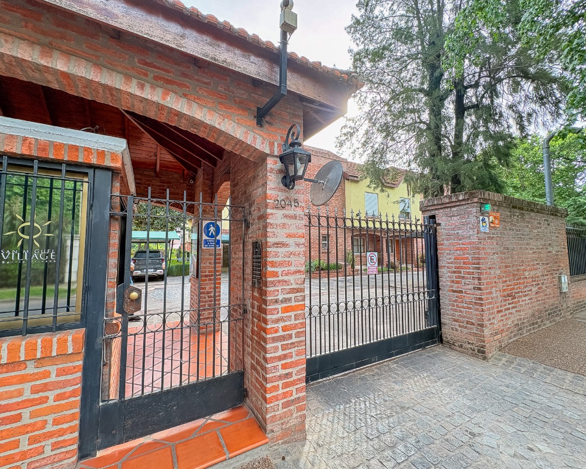 Hermoso Triplex con Cochera en complejo San Miguel Village