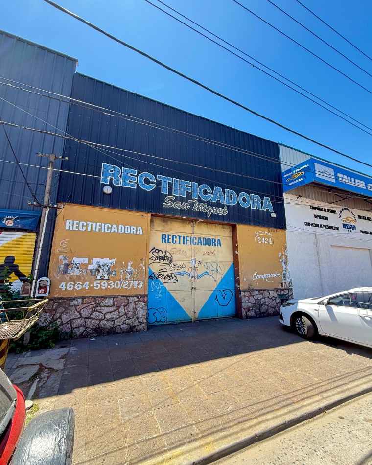 Galpon en San Miguel - Sobre Av Principal - Salida a Dos Calles