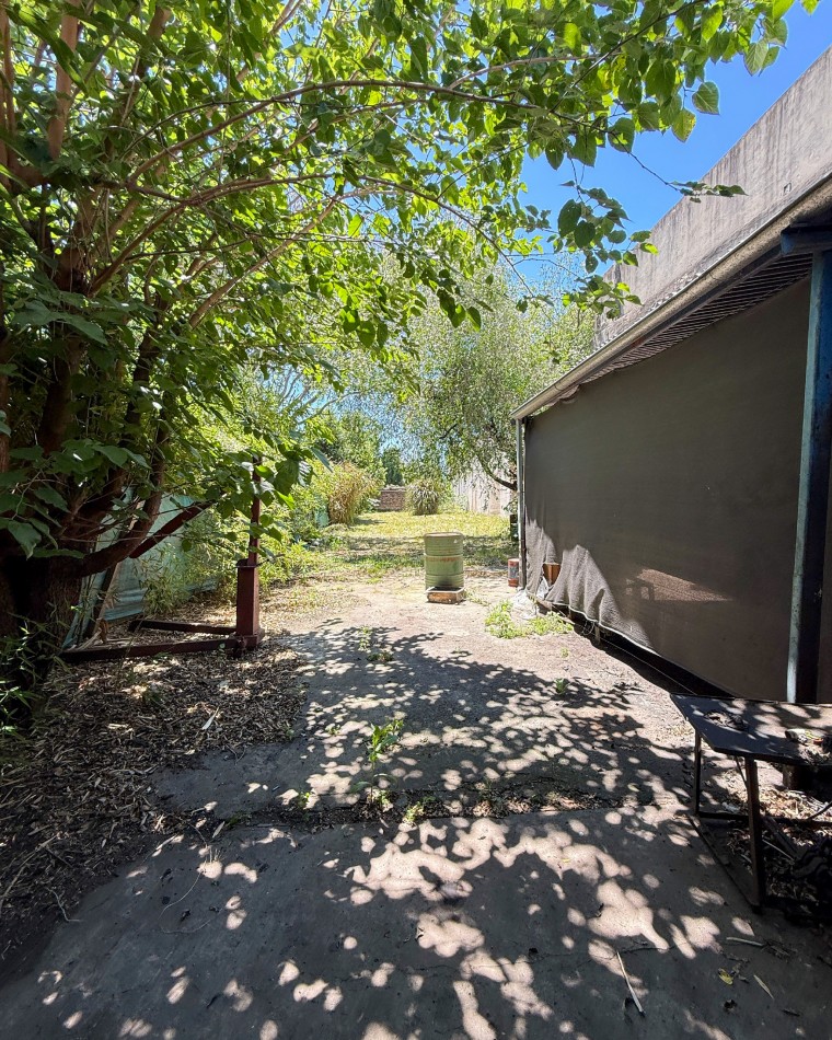 Galpon en San Miguel - Sobre Av Principal - Salida a Dos Calles