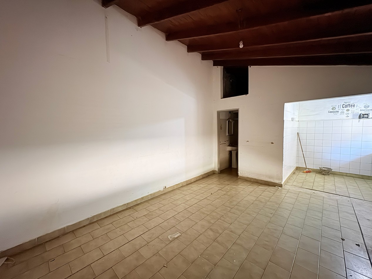 Casa con Gran Lote en Venta