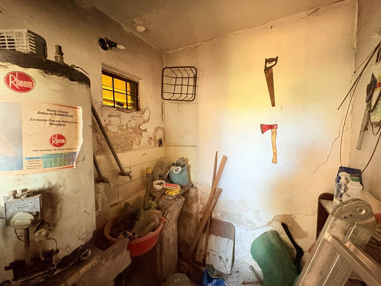 Casa 2 Ambientes con Patio y Cochera