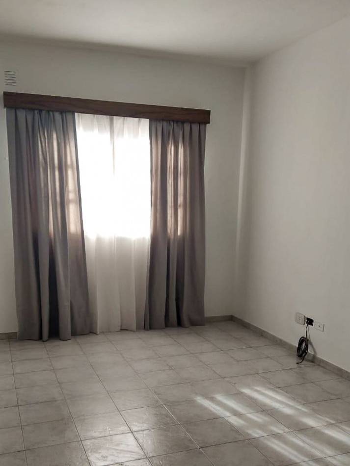 DUPLEX 3 AMBIENTES EN VENTA - SAN MIGUEL