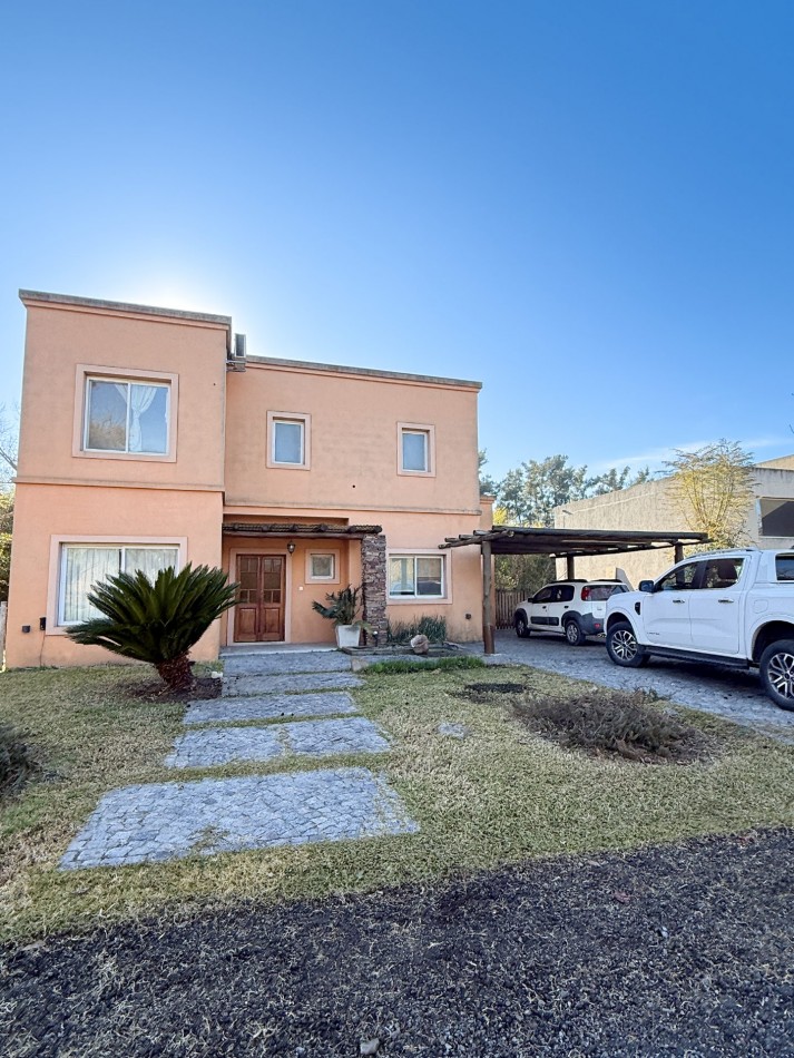 Casa de Categoria en Venta | Barrio Cerrado Gran Roble | San Miguel