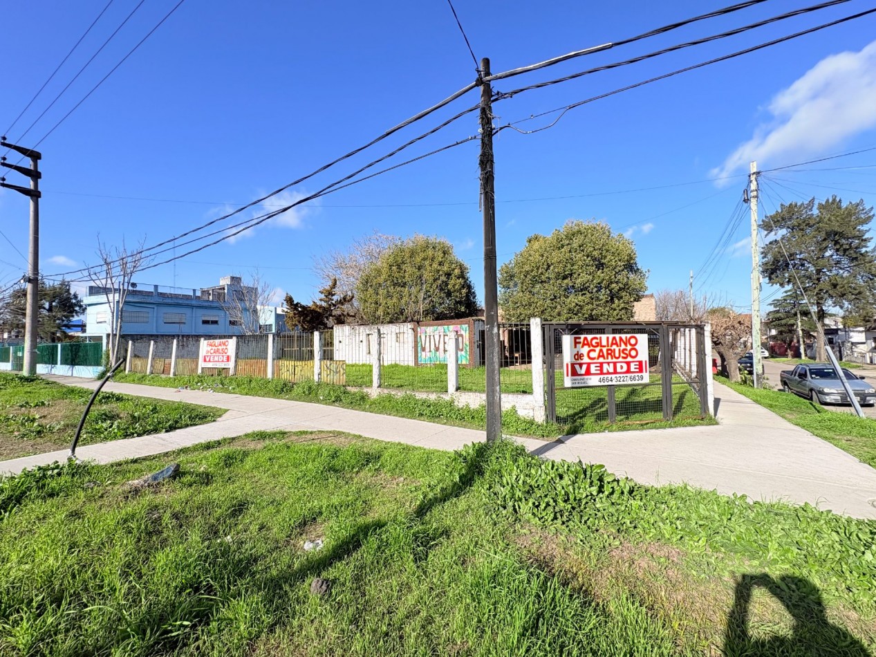 Lote en Venta - Excelente Ubicacion en Esquina - Bella Vista