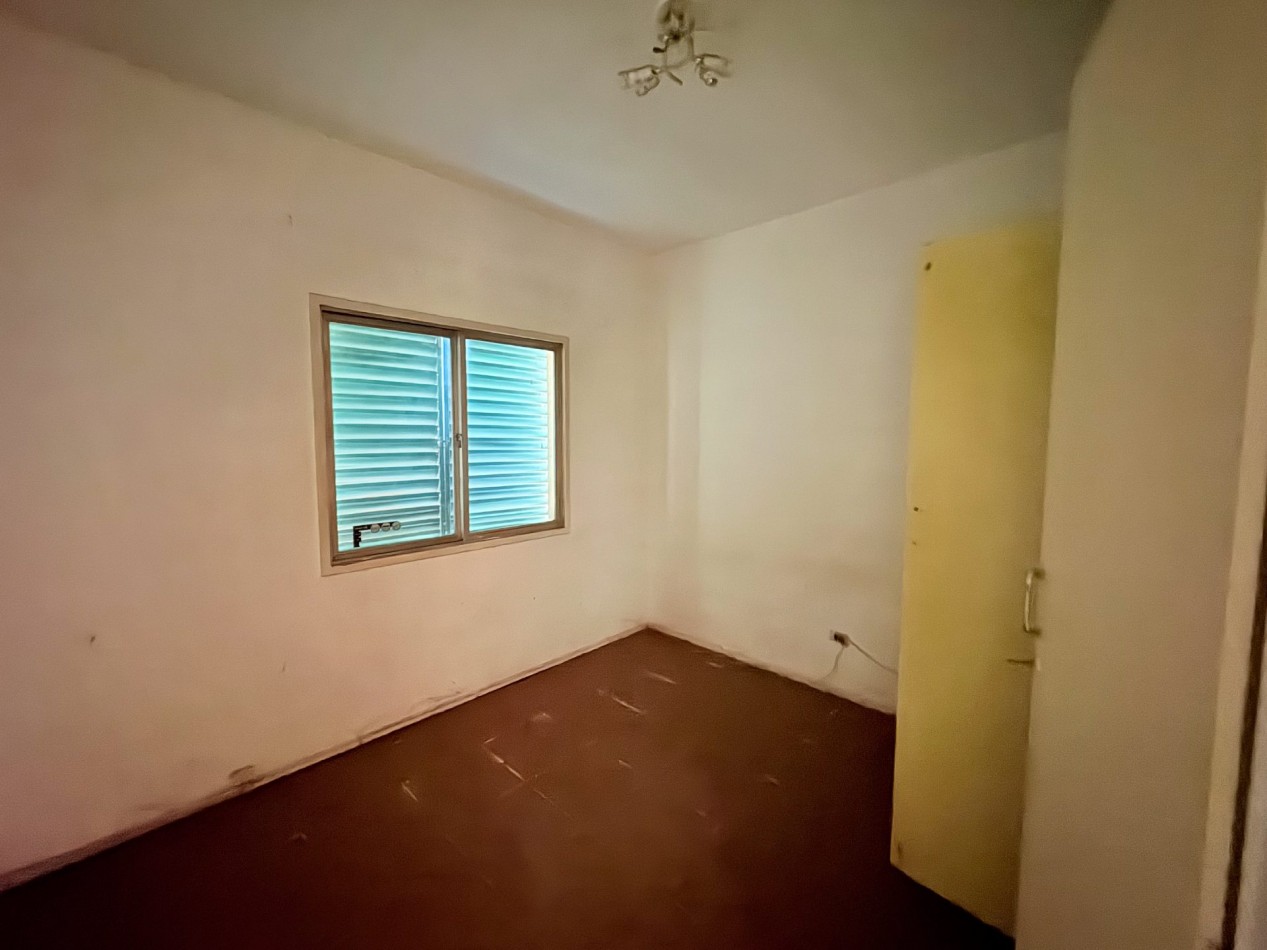 Casa 5 Ambientes en Venta - Jose C. Paz