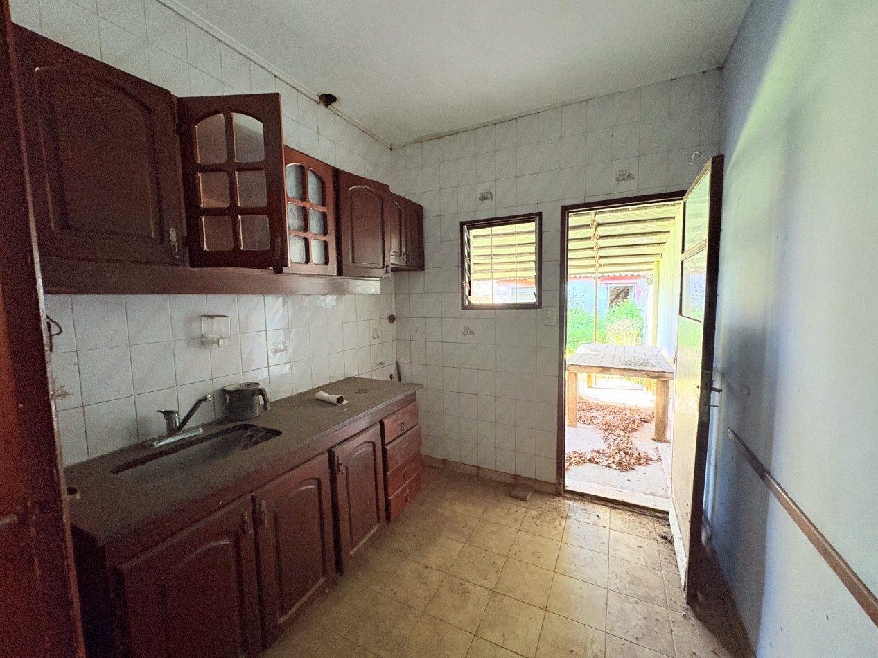 Casa 5 Ambientes en Venta - Jose C. Paz
