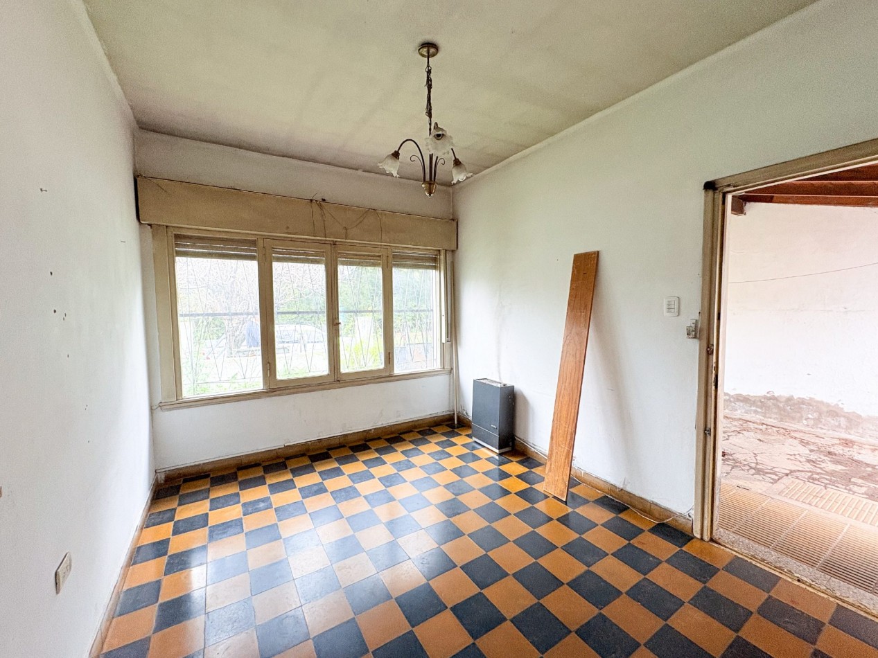 CASA EN VENTA - BELLA VISTA