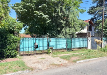 Casa con Gran Lote en Venta